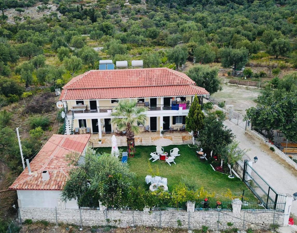 Green House Himarë Exterior foto